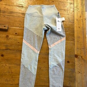 Women alo yoga size s